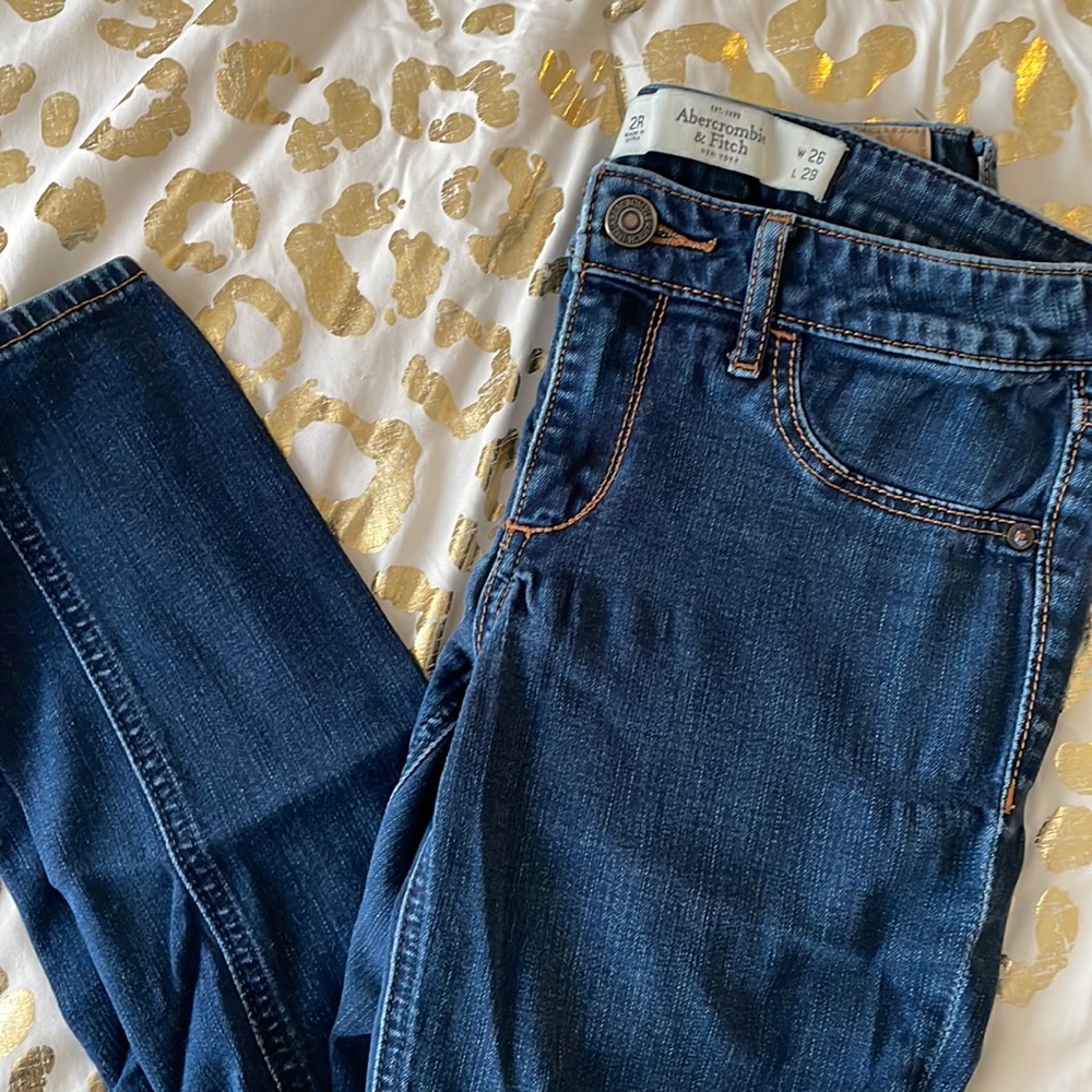 abercrombie and fitch skinny jeans | size 2r